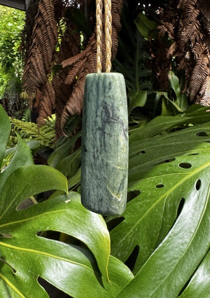 New Zealand Pounamu Hei Toki Carousel 2