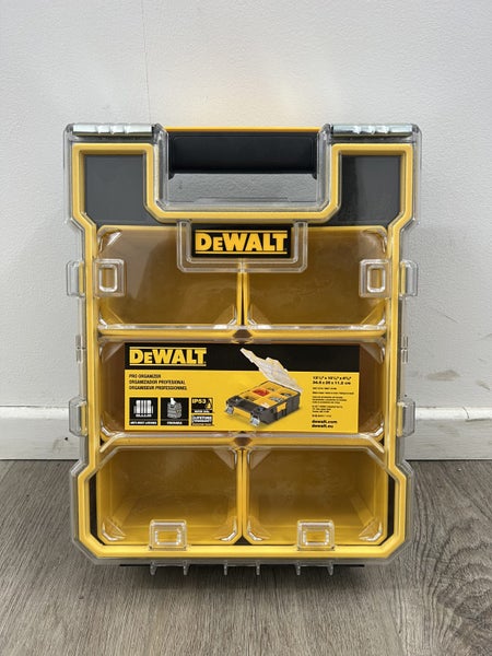 !! Super Deal !! DeWALT MID-SIZE PRO ORGANIZER WITH METAL LATCHES DWST147 Carousel 1