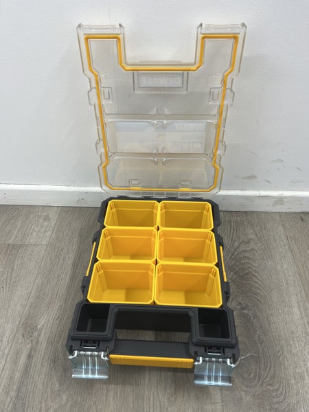 !! Super Deal !! DeWALT MID-SIZE PRO ORGANIZER WITH METAL LATCHES DWST147 Carousel 2