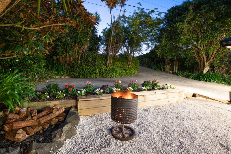 Kiwi Classic - Full of Character & Charm!64372089167490111