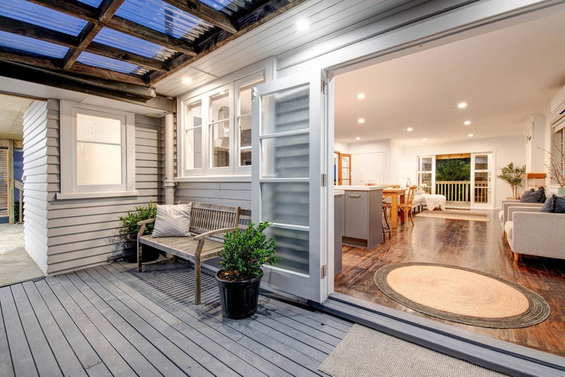 Kiwi Classic - Full of Character & Charm!64372089167490112