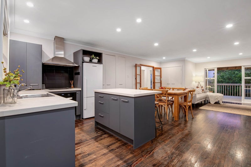 Kiwi Classic - Full of Character & Charm!64372089167490114