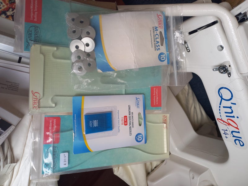 Qnique 14+ Quilting Machine64372309377410114