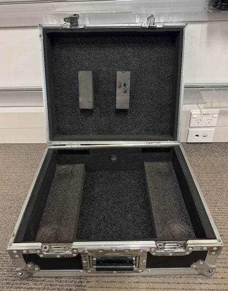 ODYSSEY FZ1200 - Turntable Roadcase Carousel 2