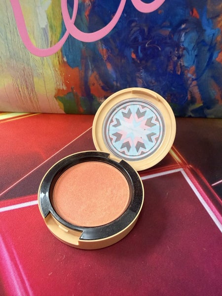 MAC Modern Mandarin Powder Blush Carousel 1