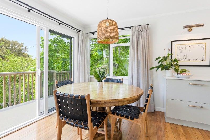 Light, style and serenity64372776515331112