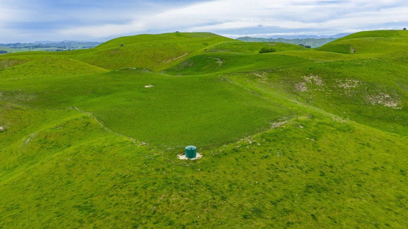 First farm or attractive addition64372966973698113