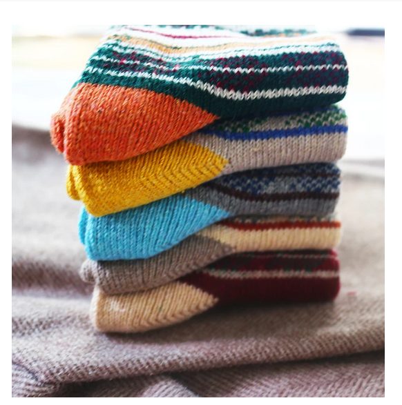 5 Pair Men's Thick Warmth Harajuku Retro Striped Nordic Wool Casual Socks Carousel 2