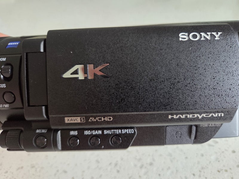 Sony FDR-AX700 4K HDR Handycam Carousel 2