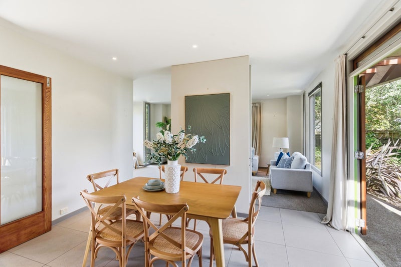 Grace House - An Architectural Oasis by the Beach!64373260091395113