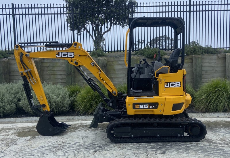 JCB 25Z-1 Mini Excavator Carousel 2
