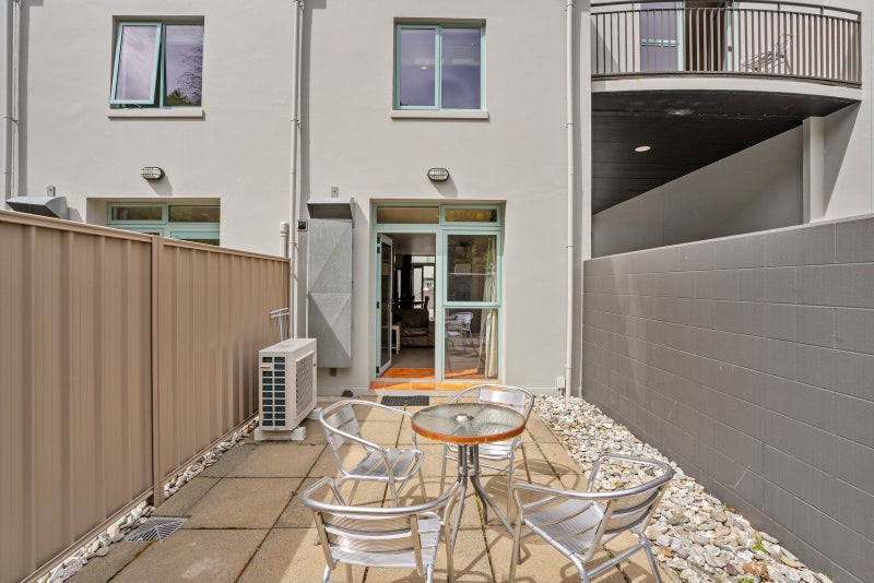 Simple central investment64550566791938110