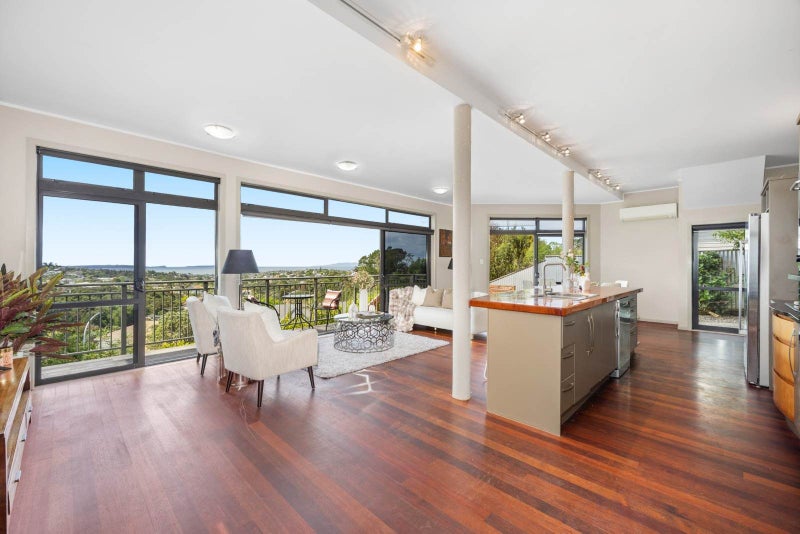 Modern Elegance with Breathtaking Views64373660991617113