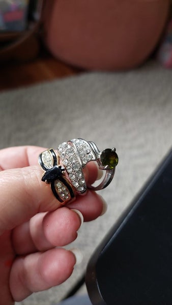 Bulk lot of Jewellery Carousel 13