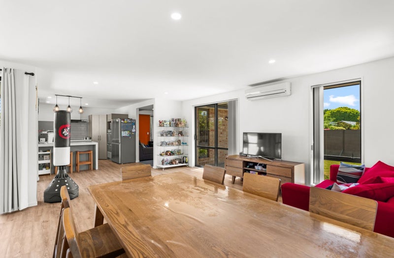 Space, Serenity, and Security in Halswell64373972152194113