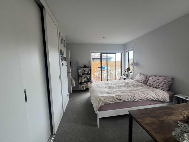 Hobsonville, 4 bedrooms64589772499330113