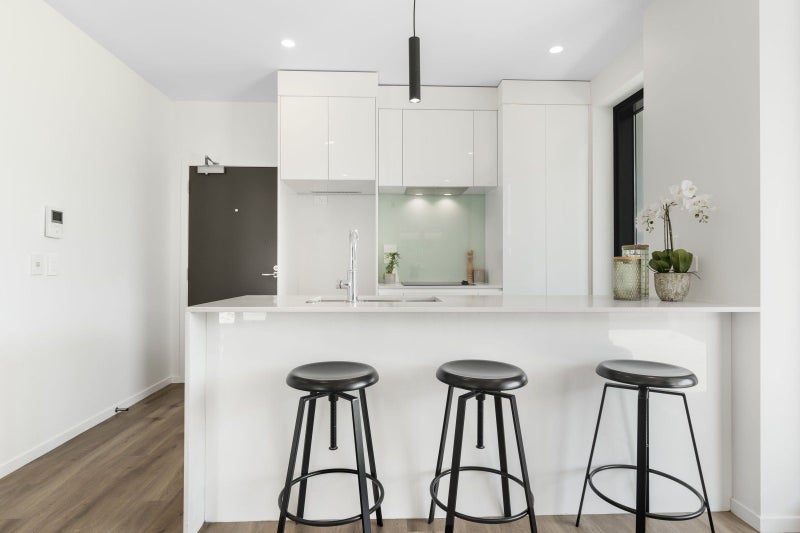 ON NOTICE! Three premium units for sale!64374546370177114