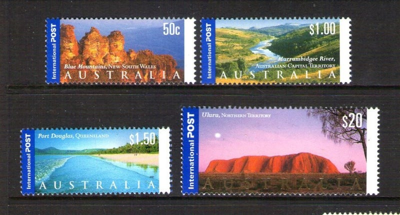 Australia - 2001 International (4) - UHM - 2121/4 Carousel 1