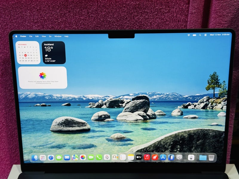 MacBook Pro 14-inch M1 Pro – 16GB / 512GB – Space Grey64395233566337111