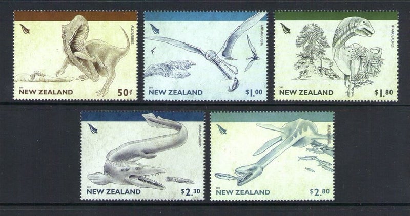3193/7. NZ - 2010 Dinosaurs Set (5) - UHM Carousel 1