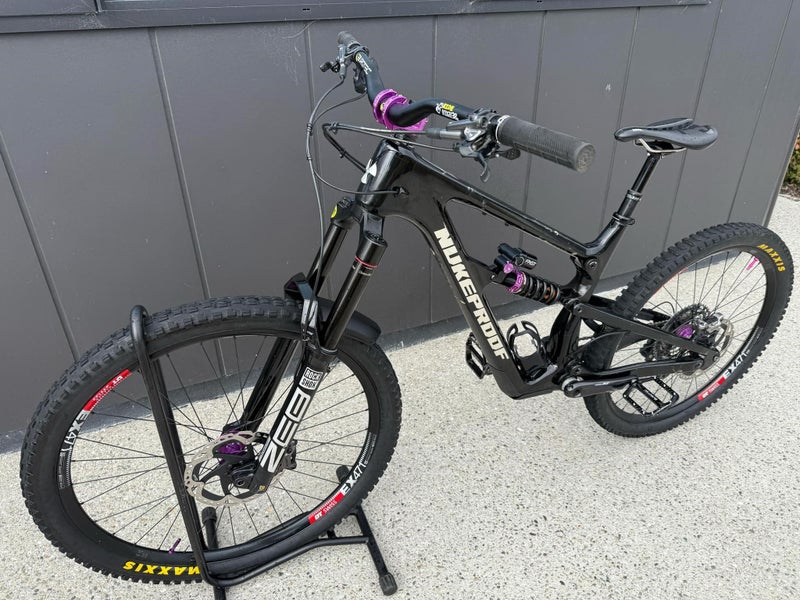 Custom Nukeproof Mega 297 – Large – Black – Cheap As!64380853688451113