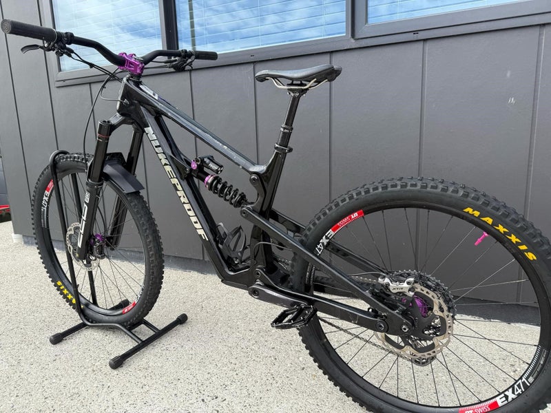 Custom Nukeproof Mega 297 – Large – Black – Cheap As!64380853688451110