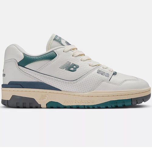 NEW BALANCE 550 SEA SALT WITH NEW SPRUCE AND CALCIUM D Carousel 1
