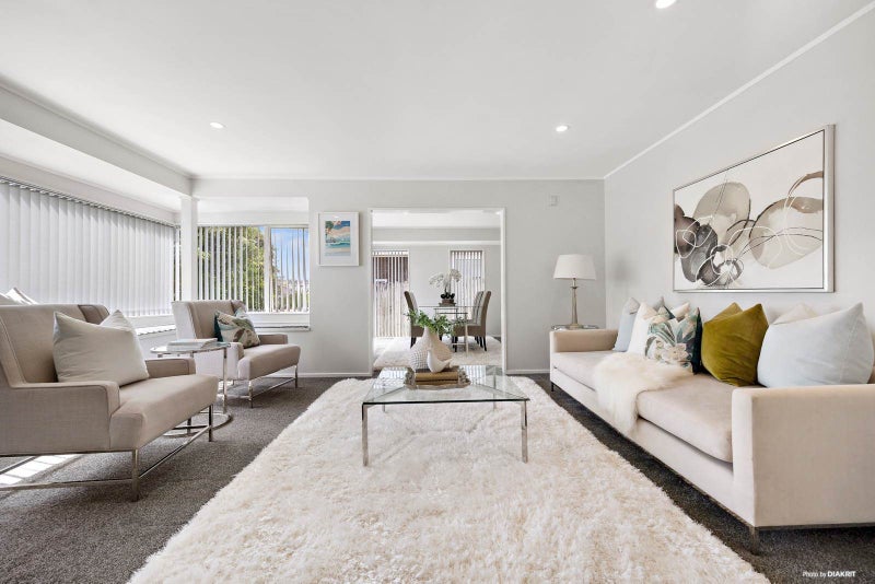 Spacious, Single-Level Sanctuary in a Top Location64458606561411111