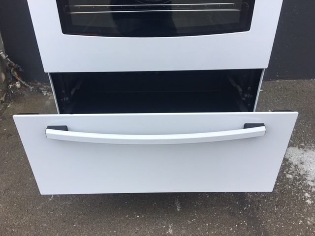 FREE INSTALL & DELIVERY BY STOVES4U - WESTINGHOUSE SATURN WLE FAN OPERATED Carousel 6