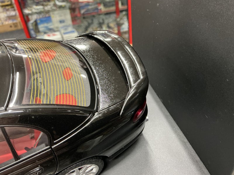 1/18 AUTO ART - HOLDEN HSV VT2 GTS PHANTOM BLACK Carousel 5