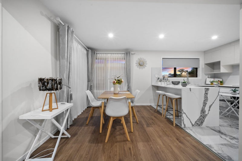 STUNNING Family Home! + 2 Cabins64381898513026114