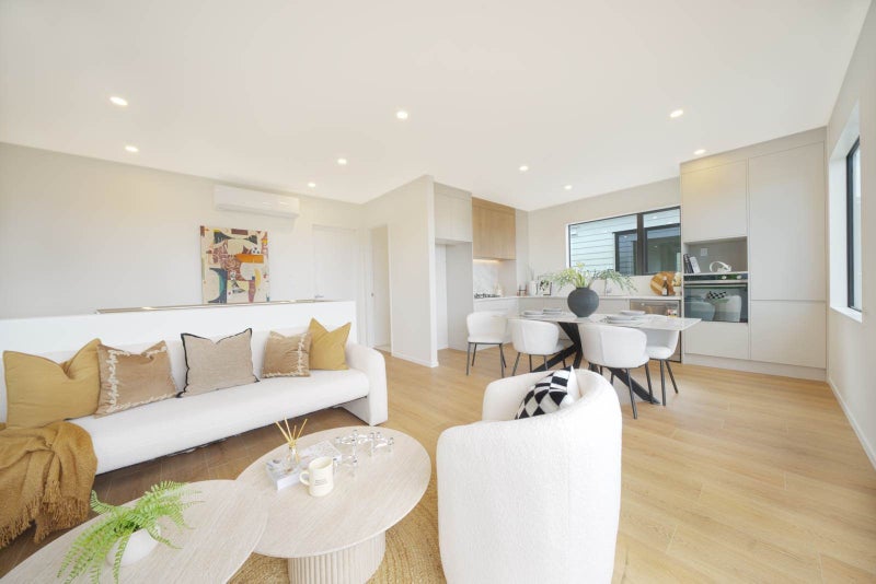 Be Quick, Only One LEFT64382685742338112