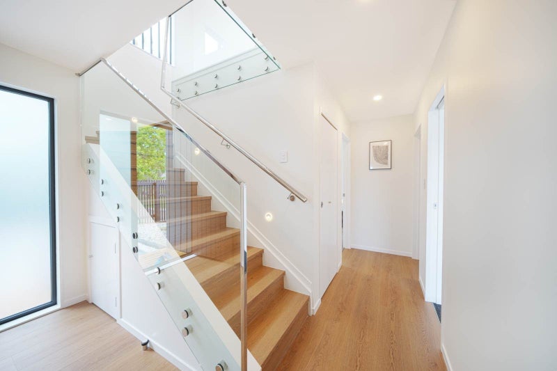 Be Quick, Only One LEFT64382685742338113