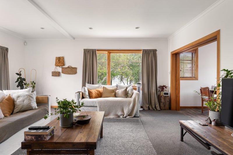 Move in, settle down, start living.64382396543361111