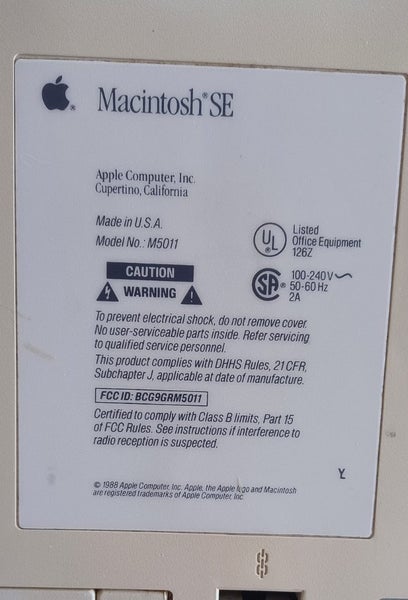 Apple Macintosh SE(M5011). Working. Original HDD + 1× Floppy Carousel 2