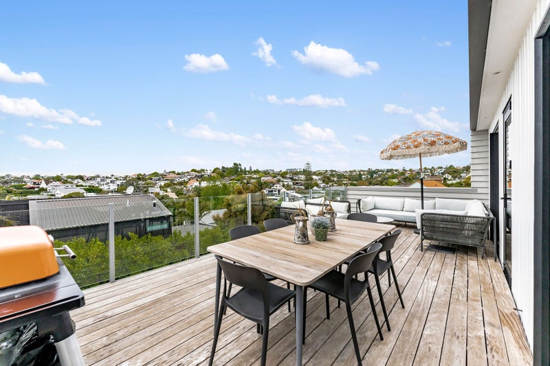 Auction next week!64460002620419114