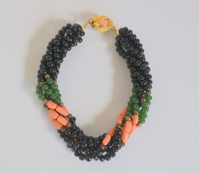 Vintage Coral and Jade Bracelet Carousel 1
