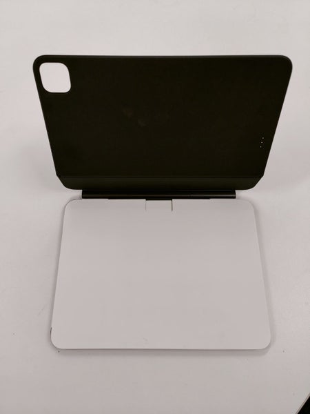 Apple iPad Magic Keyboard 11" (Black) MWR23Za/A Carousel 2