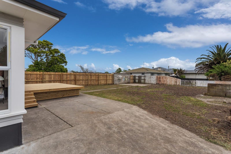 Renovated and Ready to Move In!64382685903873112