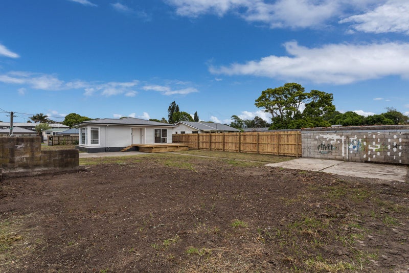 Renovated and Ready to Move In!64382685903873114