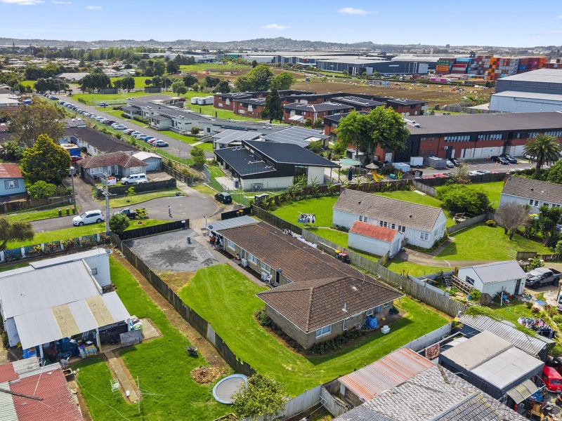 Solid BRICK & TILE - 3 Units on 1 Freehold Title64383114620419114