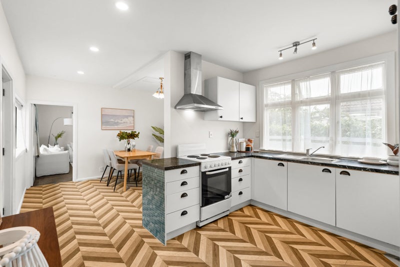 Charlestworth- Worth It!64383198214915112