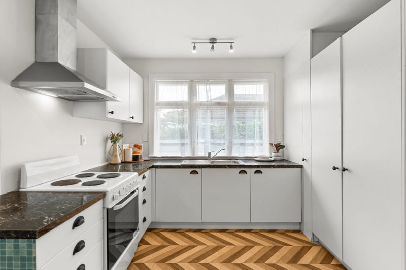 Charlestworth- Worth It!64383198214915113