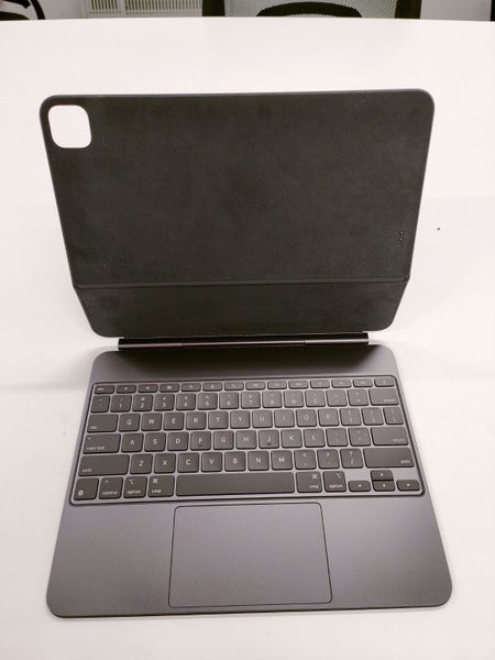 Apple iPad Magic Keyboard 13" (Black) A2974 Excellent Condition Carousel 4