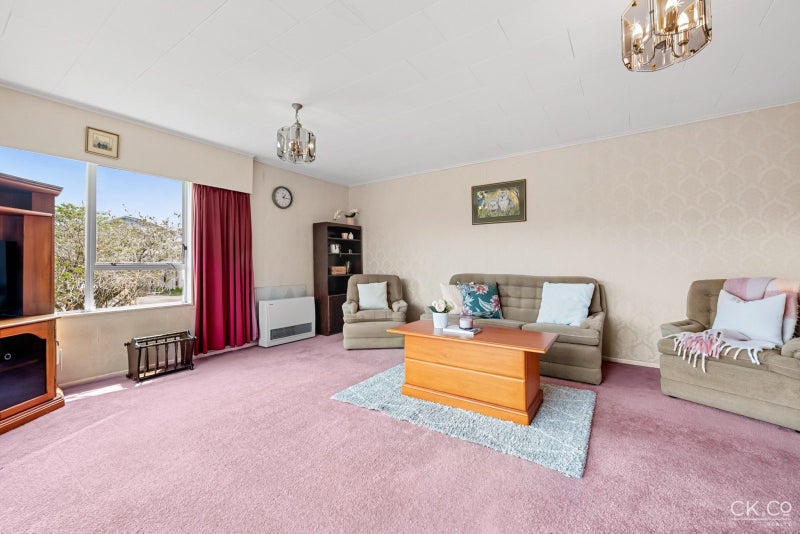 ESTATE SALE - MUST BE SOLD!!64383392404097114