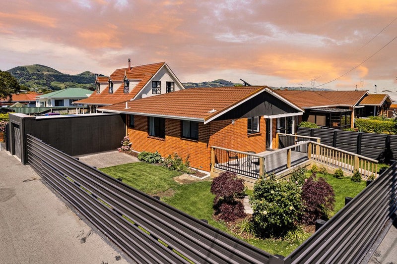 Sunny, Secure and Centrally Located64383683218051110