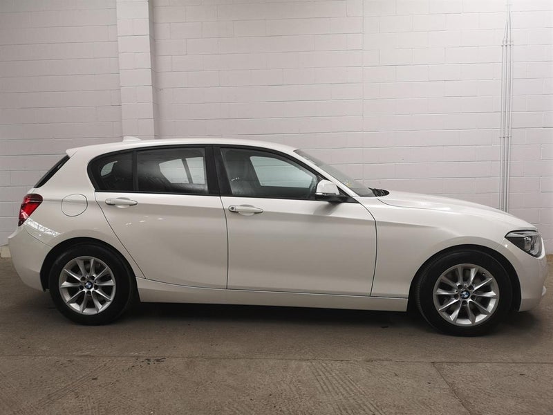 2012 BMW 116i Style Pac, 1/2 leather, Nice n tidy64538785401985112