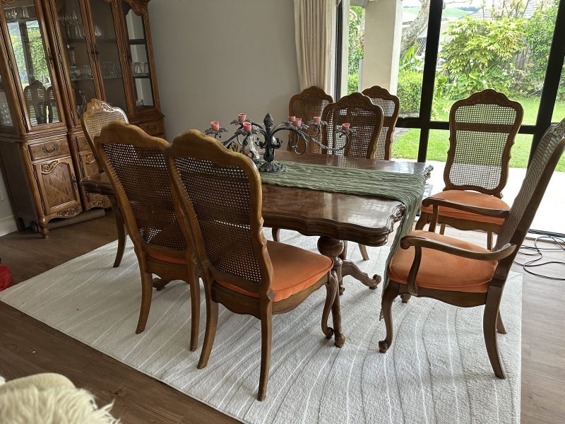 Elegant 8 Seater Dining Table & Chairs64383738714243112