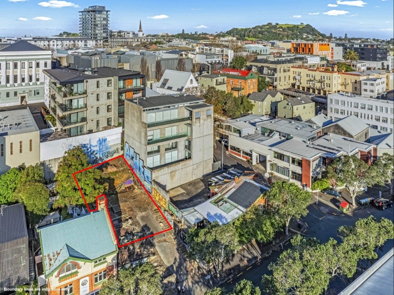 Knock Out deal - Mixed use land64383794079235111