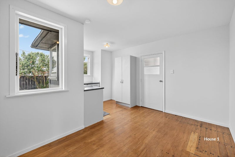 Huge Potential - 2 Homes On 1 Title!64384112482177114